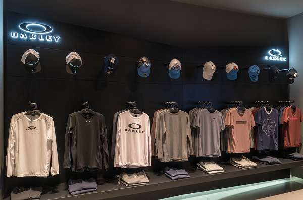 Oakley奧克利專賣店、門店-3.jpg